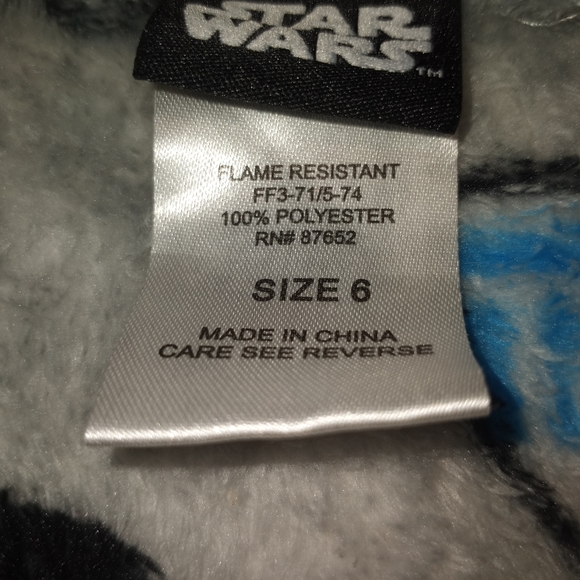 Star Wars bathrobe - Picture 3 of 3